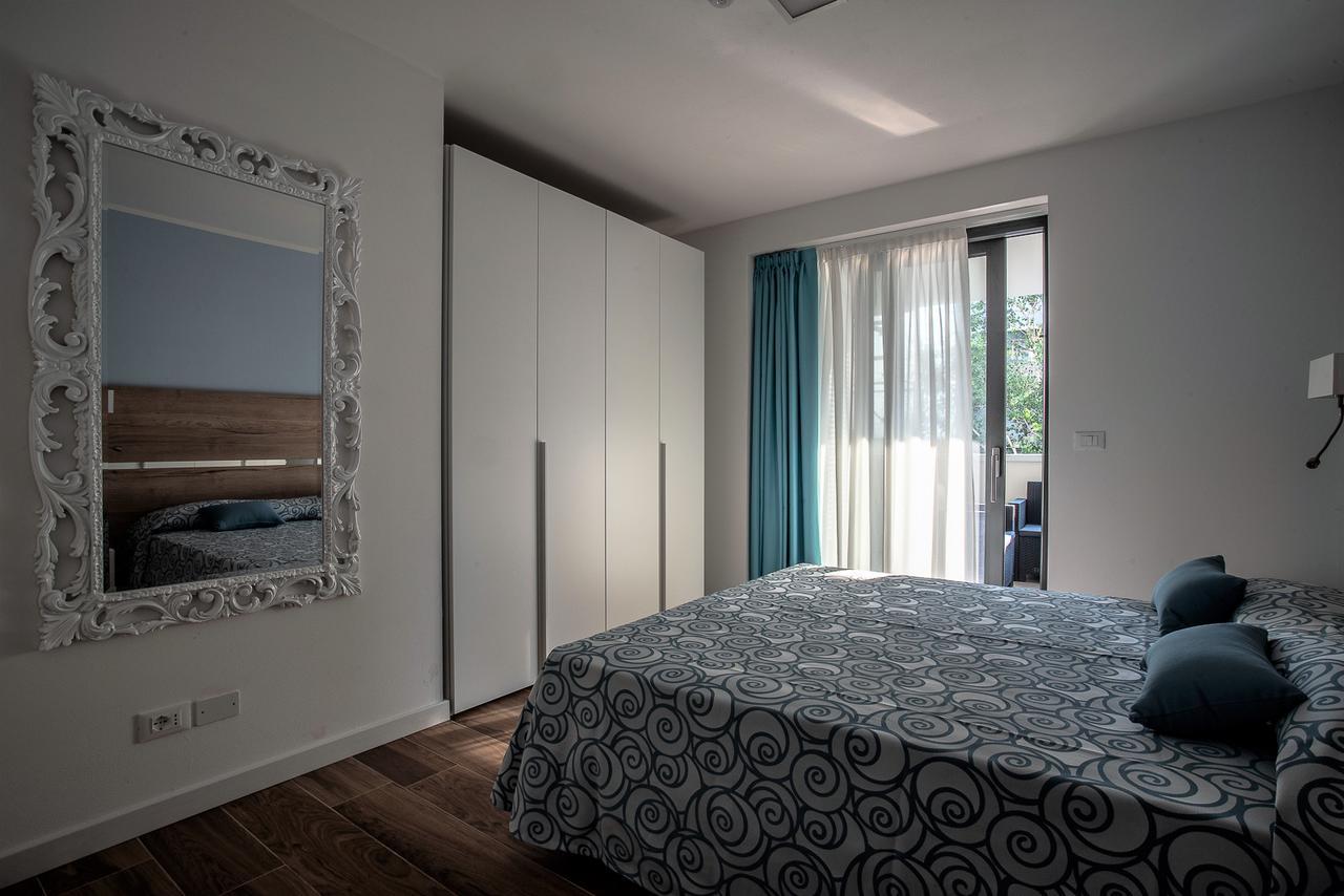 Aparthotel Miramare Grado Exterior photo