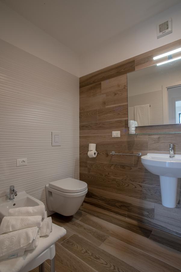 Aparthotel Miramare Grado Exterior photo