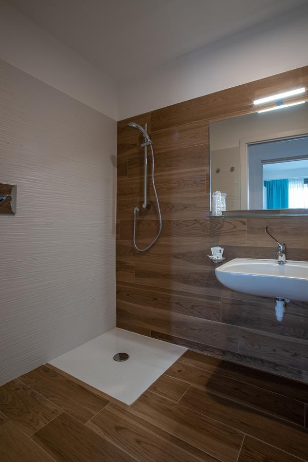 Aparthotel Miramare Grado Exterior photo