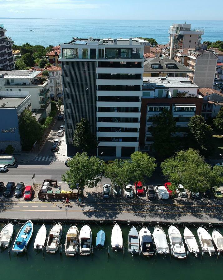 Aparthotel Miramare Grado Exterior photo